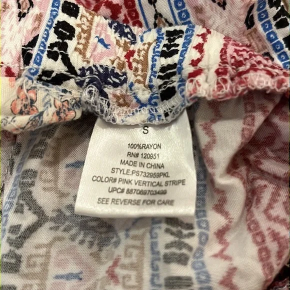 Pink Republic White Pink Blue Tribal Print Soft Shorts Size S - Picture 6 of 7